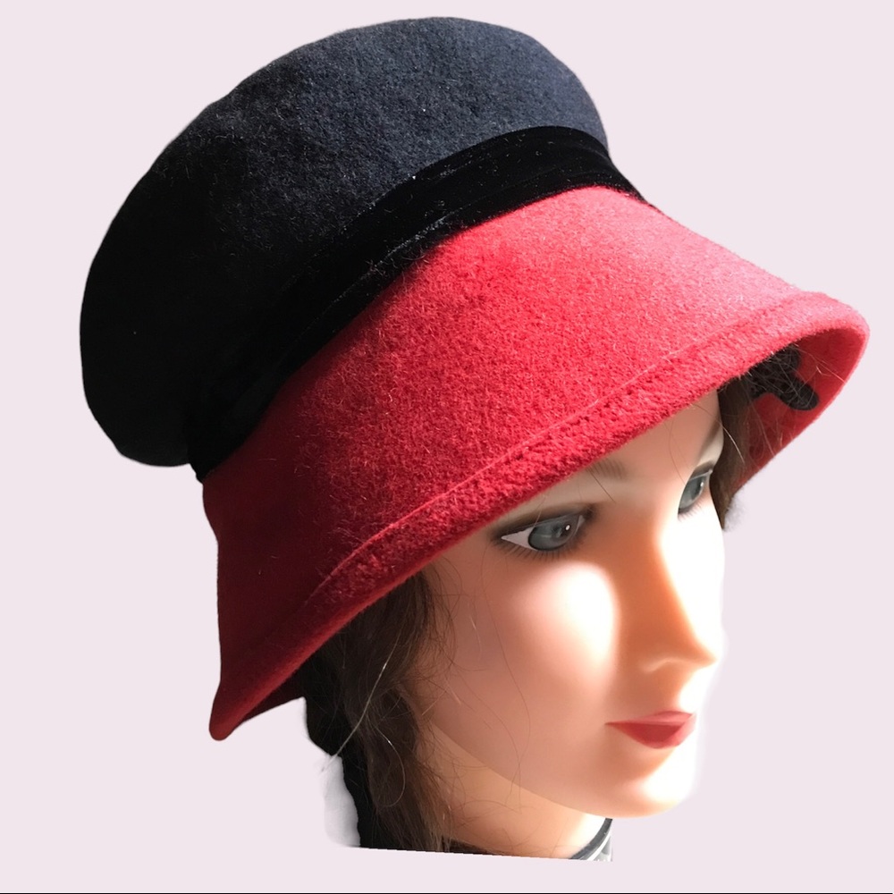 Hoodlums LTD pillbox / cloche hat. Red and black wool felt floppy hat